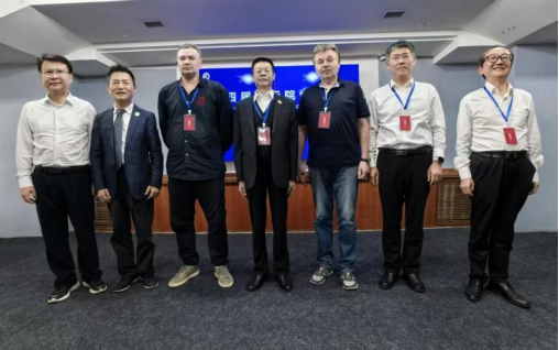 王仕军书记应邀出席第四届国际院士大会20250908（2）1882