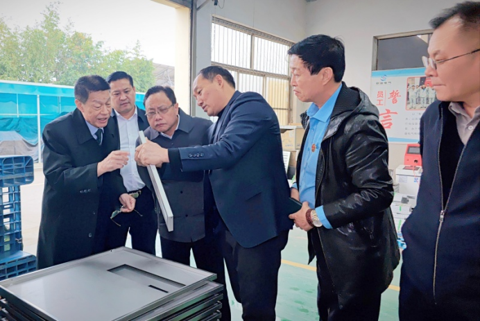 两会精神领航 十五五谋篇布局 新时代党建引领走基层赋能民企002926